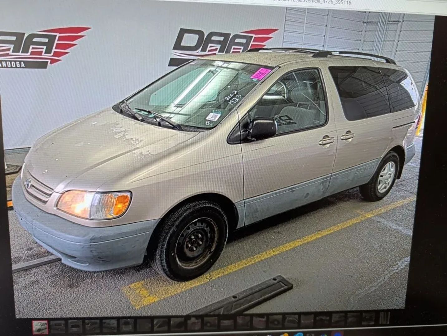 2002 TOYOTA Sienna