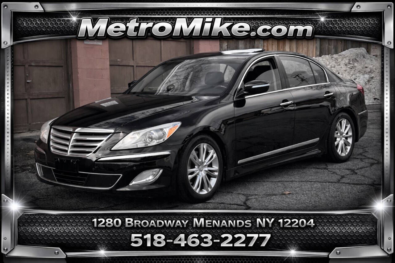 2012 HYUNDAI Genesis