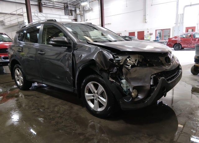 2013 TOYOTA RAV4