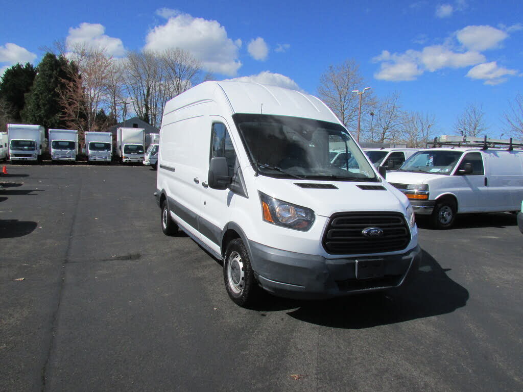 2018 FORD Transit