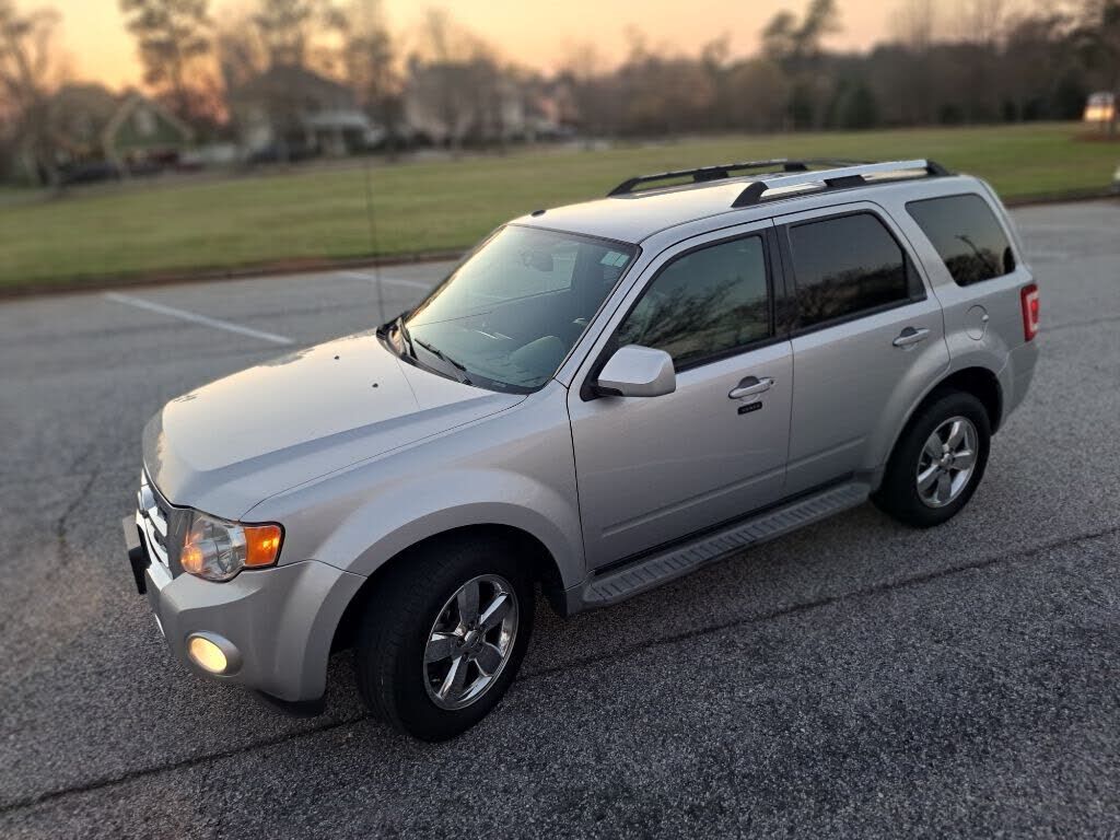 2010 FORD Escape