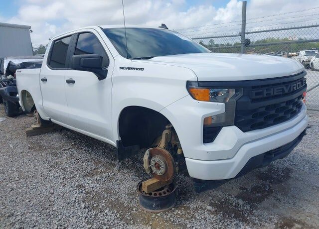 2023 CHEVROLET Silverado