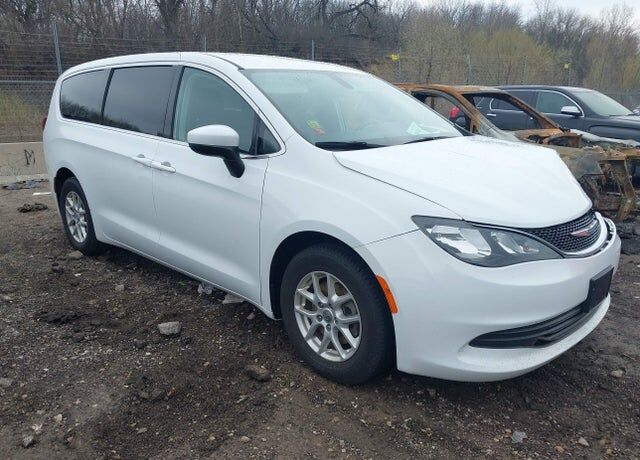 2017 CHRYSLER Pacifica