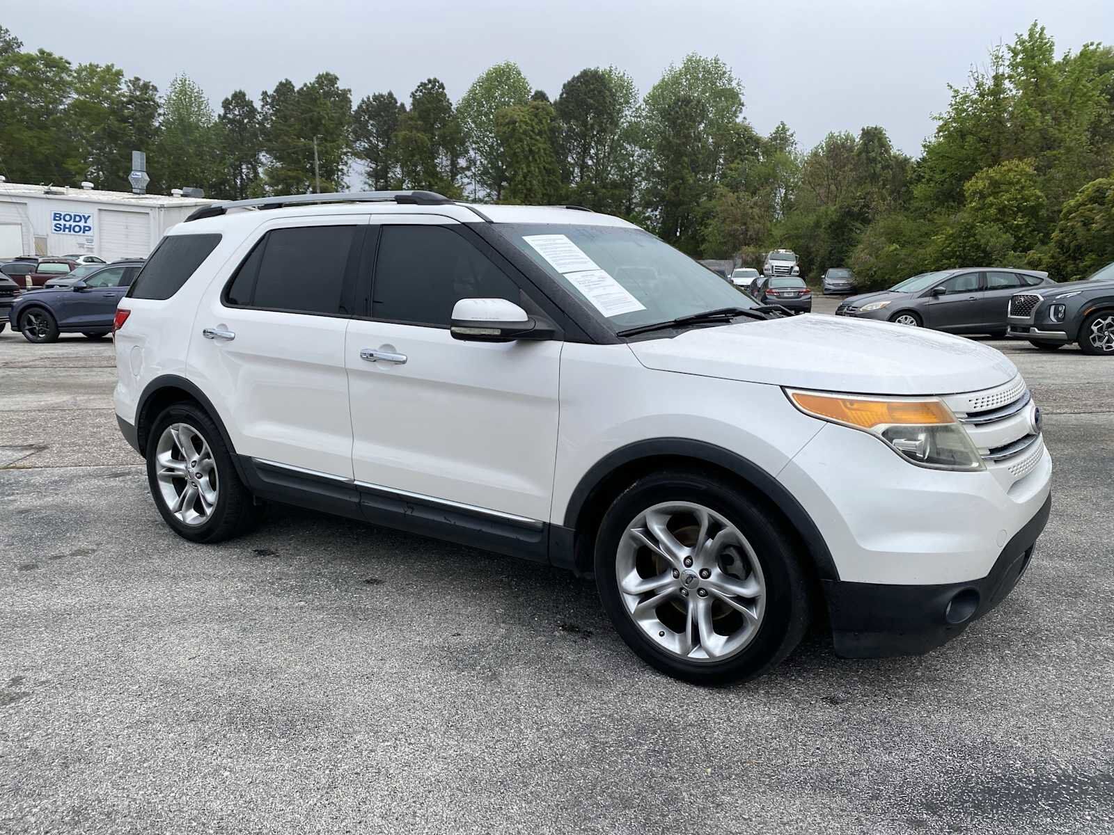 2011 FORD Explorer