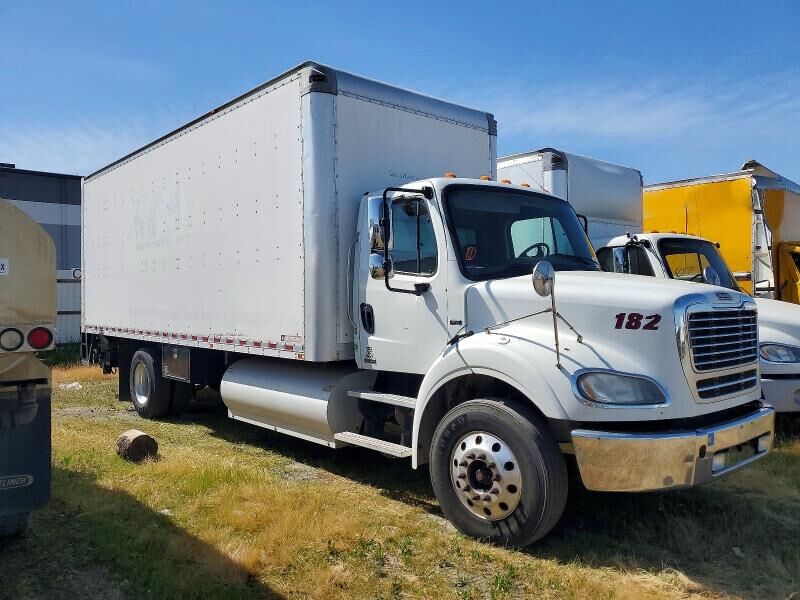 2012 FREIGHTLINER M2