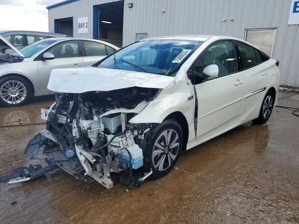 2018 TOYOTA Prius