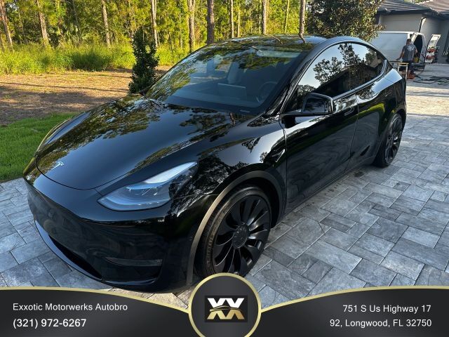2022 TESLA Model Y