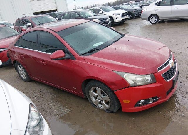 2013 CHEVROLET Cruze