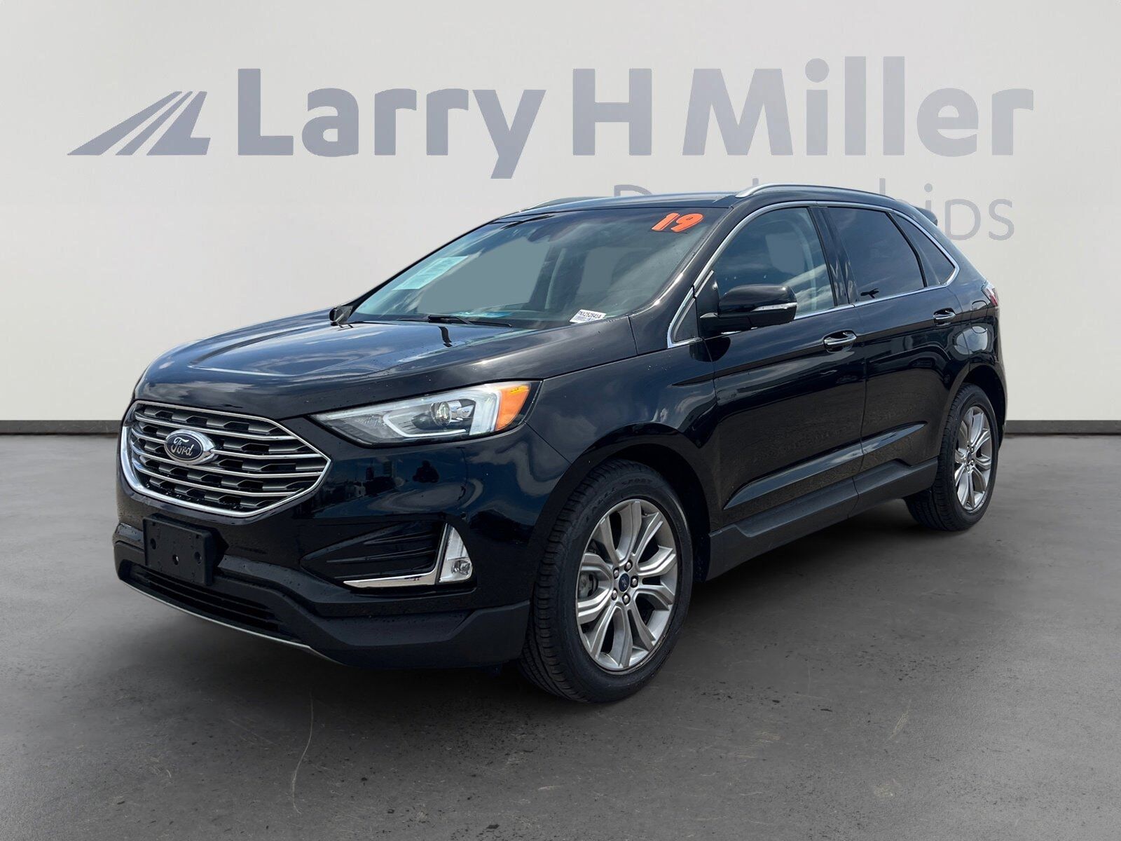 2019 FORD Edge