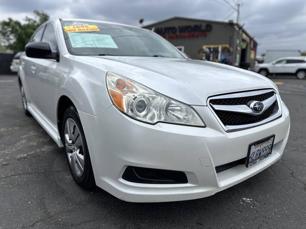 2010 SUBARU Legacy