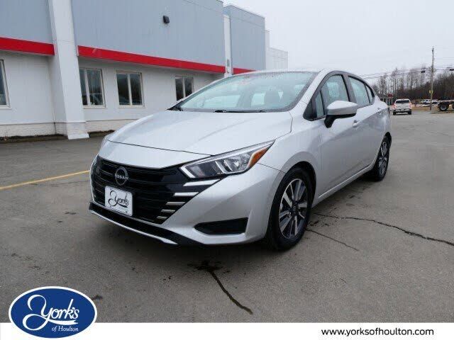 2023 NISSAN Versa
