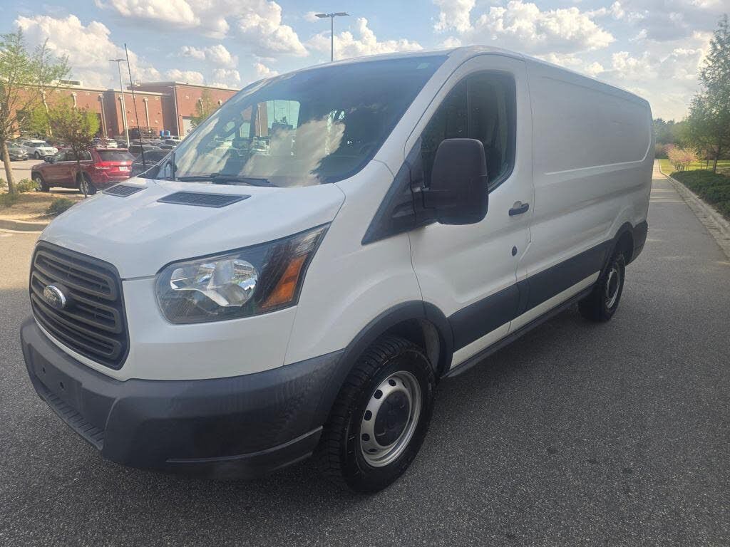 2018 FORD Transit