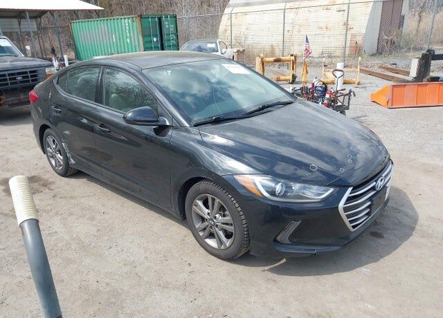 2017 HYUNDAI Elantra