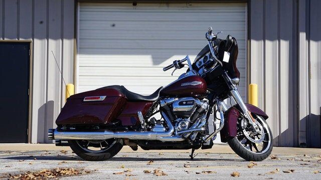 2022 HARLEY DAVIDSON FLHX / Street Glide