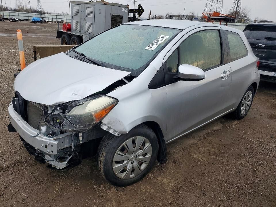 2014 TOYOTA Yaris