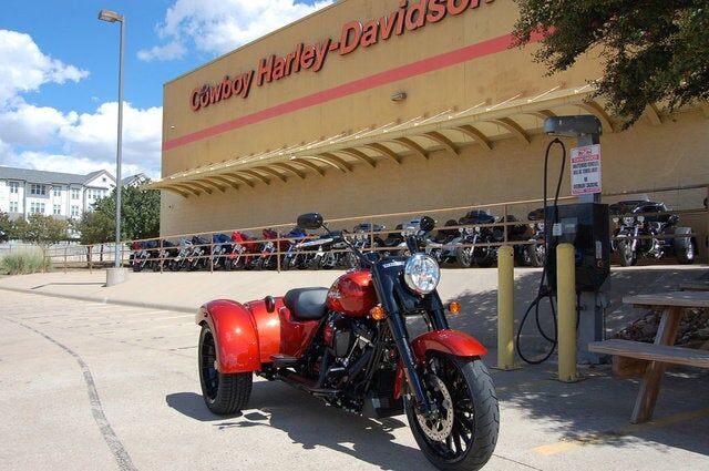 2025 HARLEY DAVIDSON FLRT / Freewheeler