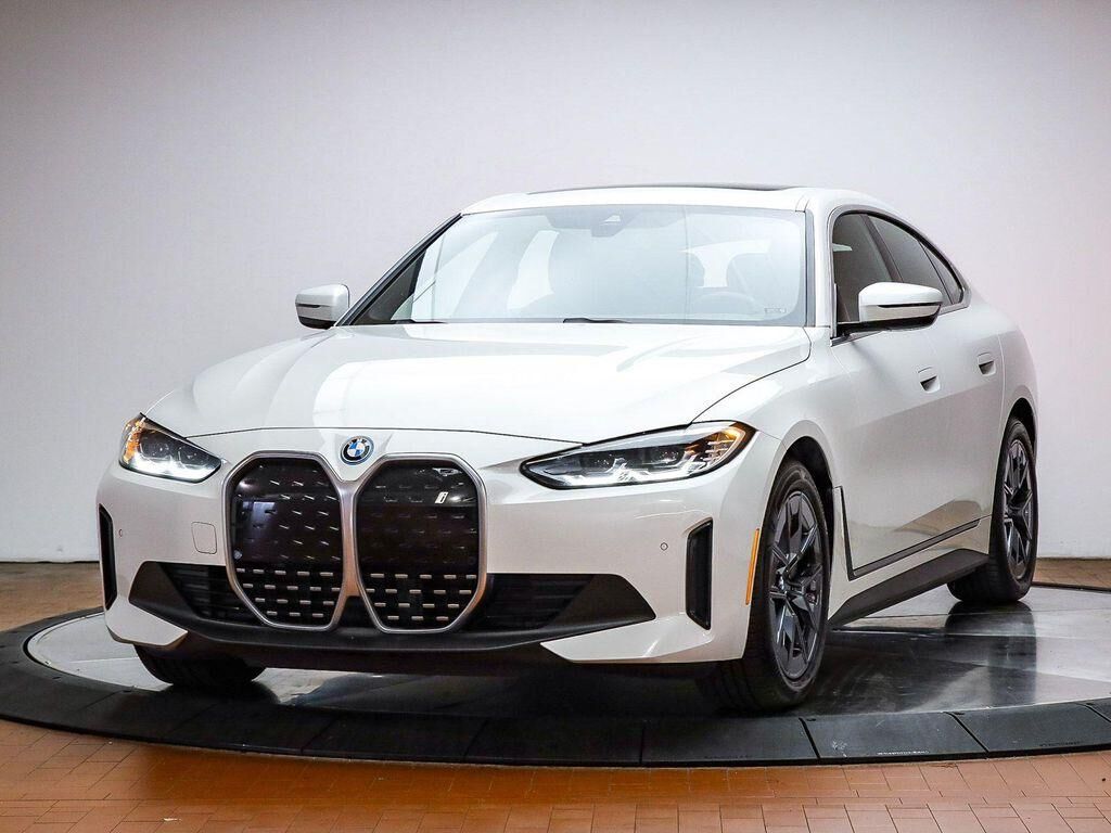 2023 BMW i4