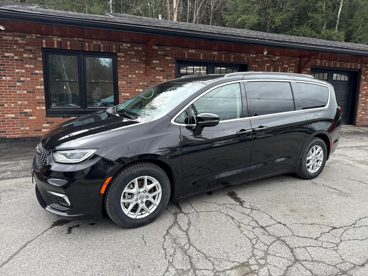 2022 CHRYSLER Pacifica