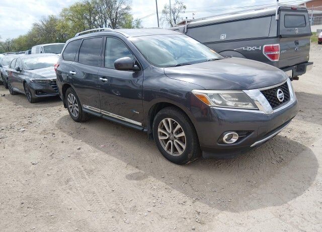 2014 NISSAN Pathfinder