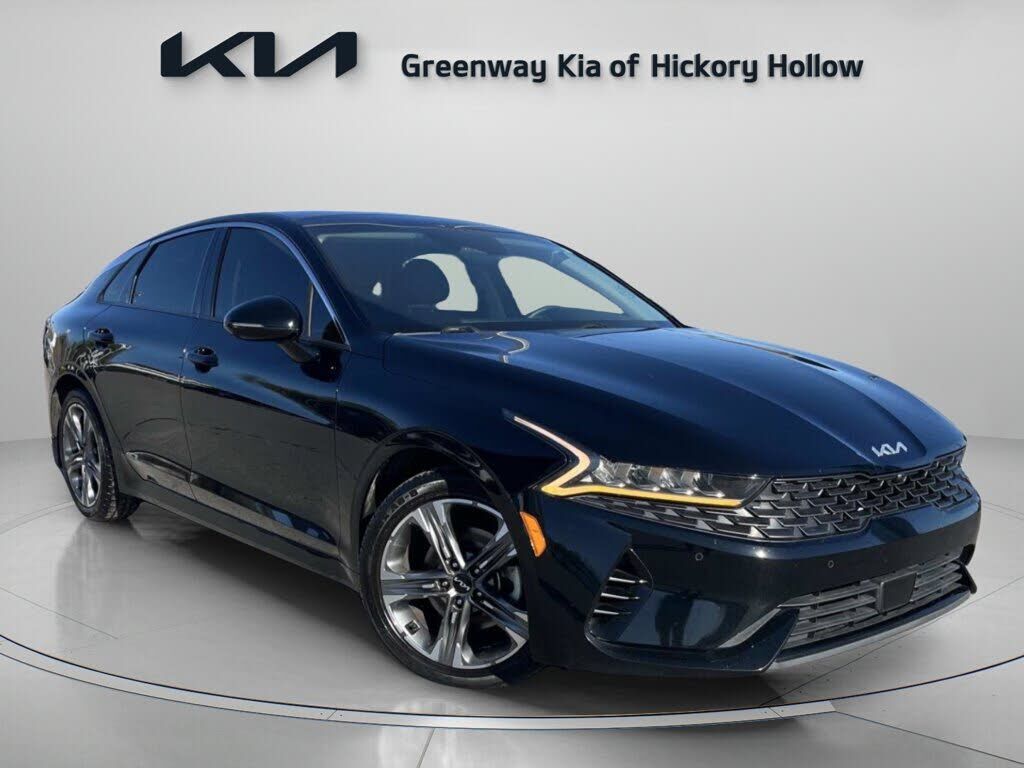 2022 KIA K5