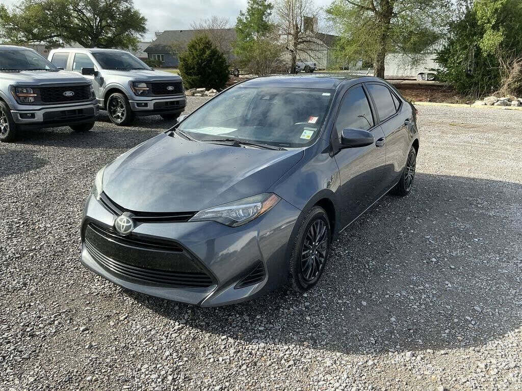 2018 TOYOTA Corolla