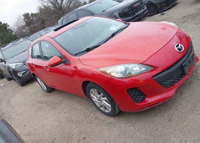 2013 MAZDA Mazda3