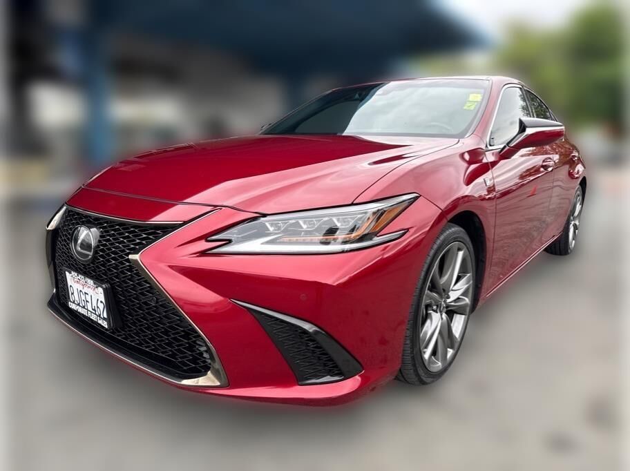 2019 LEXUS ES