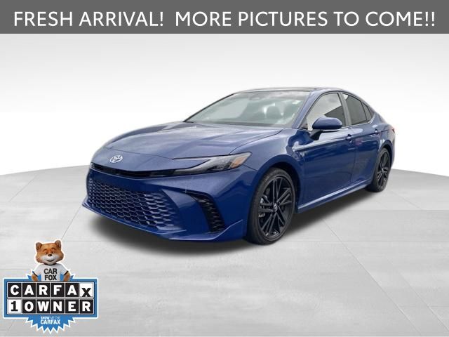 2025 TOYOTA Camry