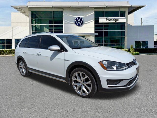 2017 VOLKSWAGEN Golf Alltrack