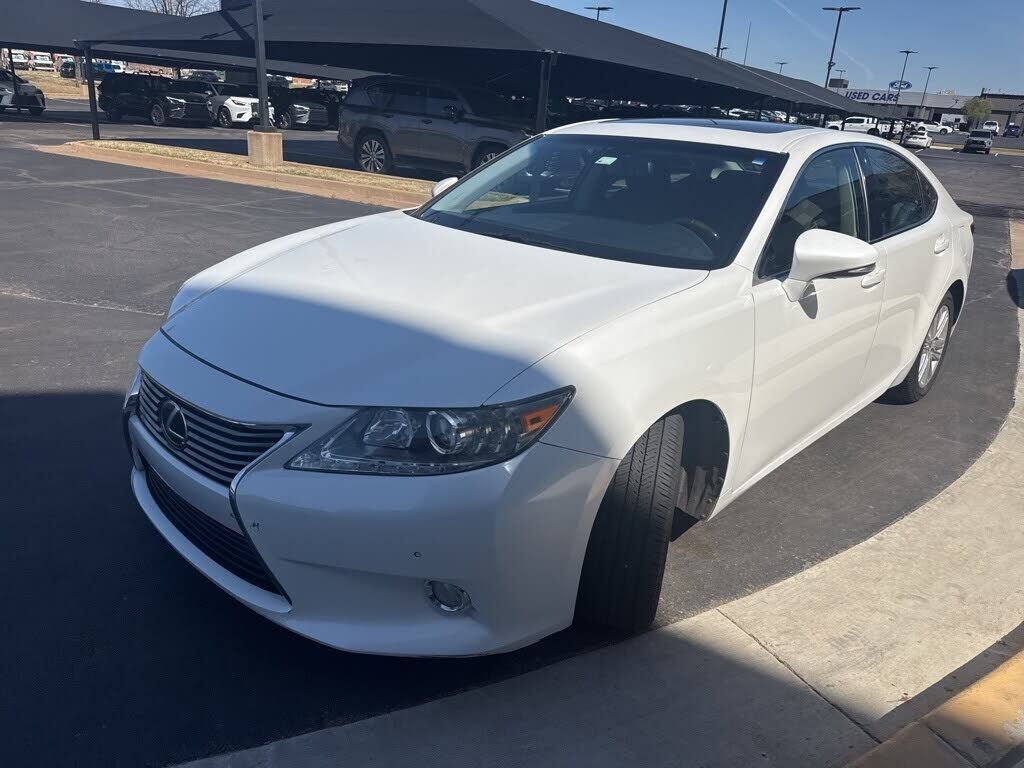 2014 LEXUS ES