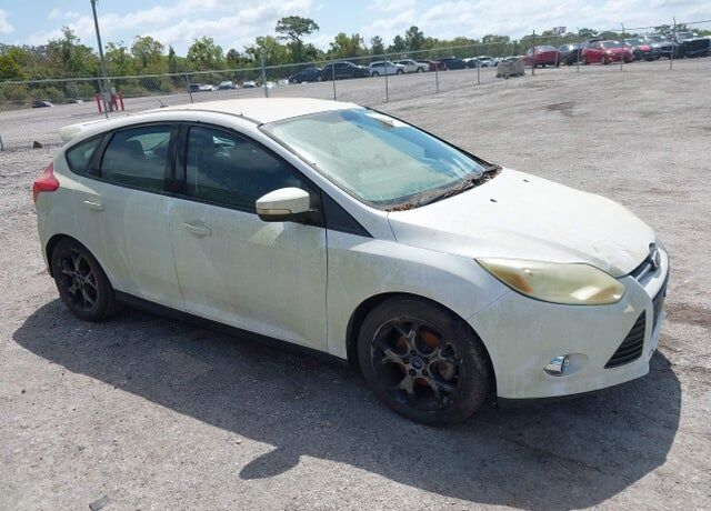 2014 FORD Focus