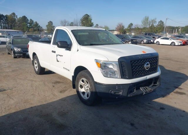 2017 NISSAN Titan