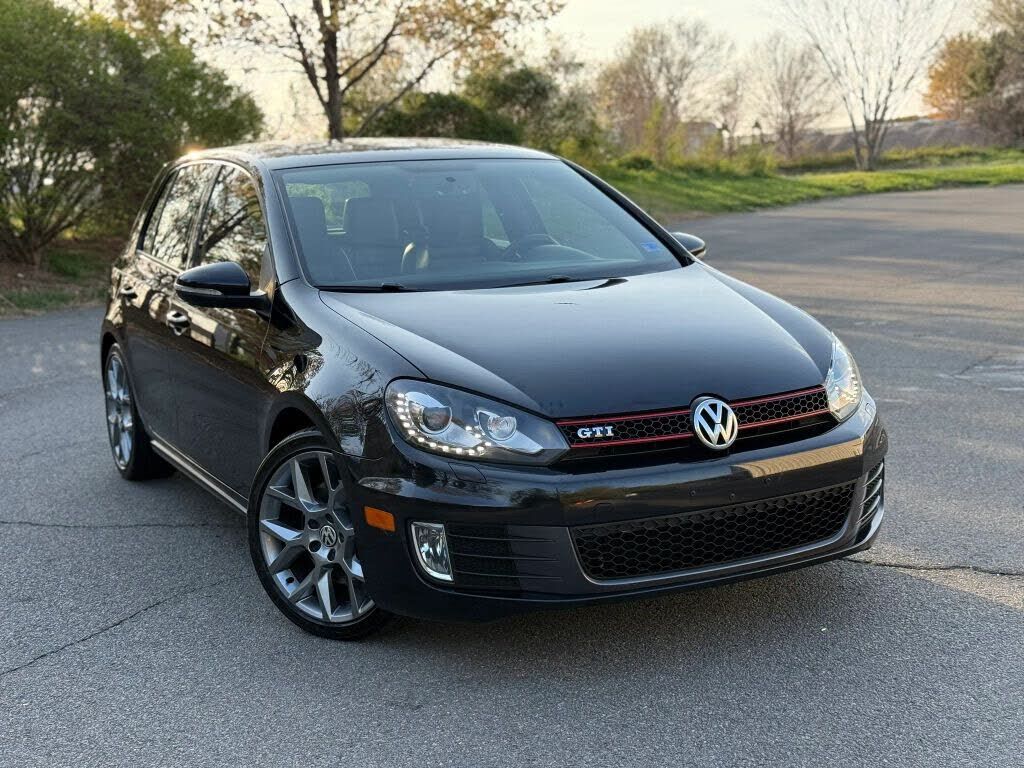 2013 VOLKSWAGEN Golf GTI