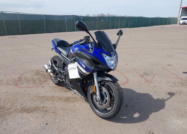 2013 YAMAHA FZ6R