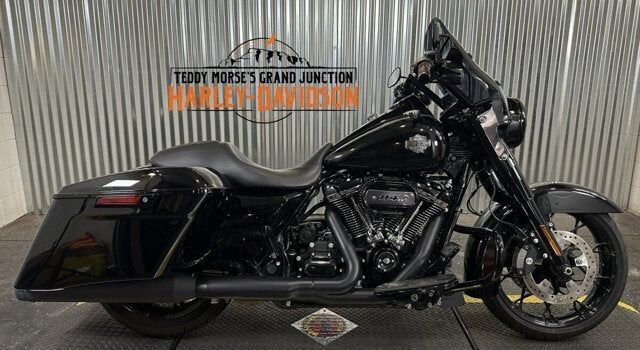 2023 HARLEY DAVIDSON Road King