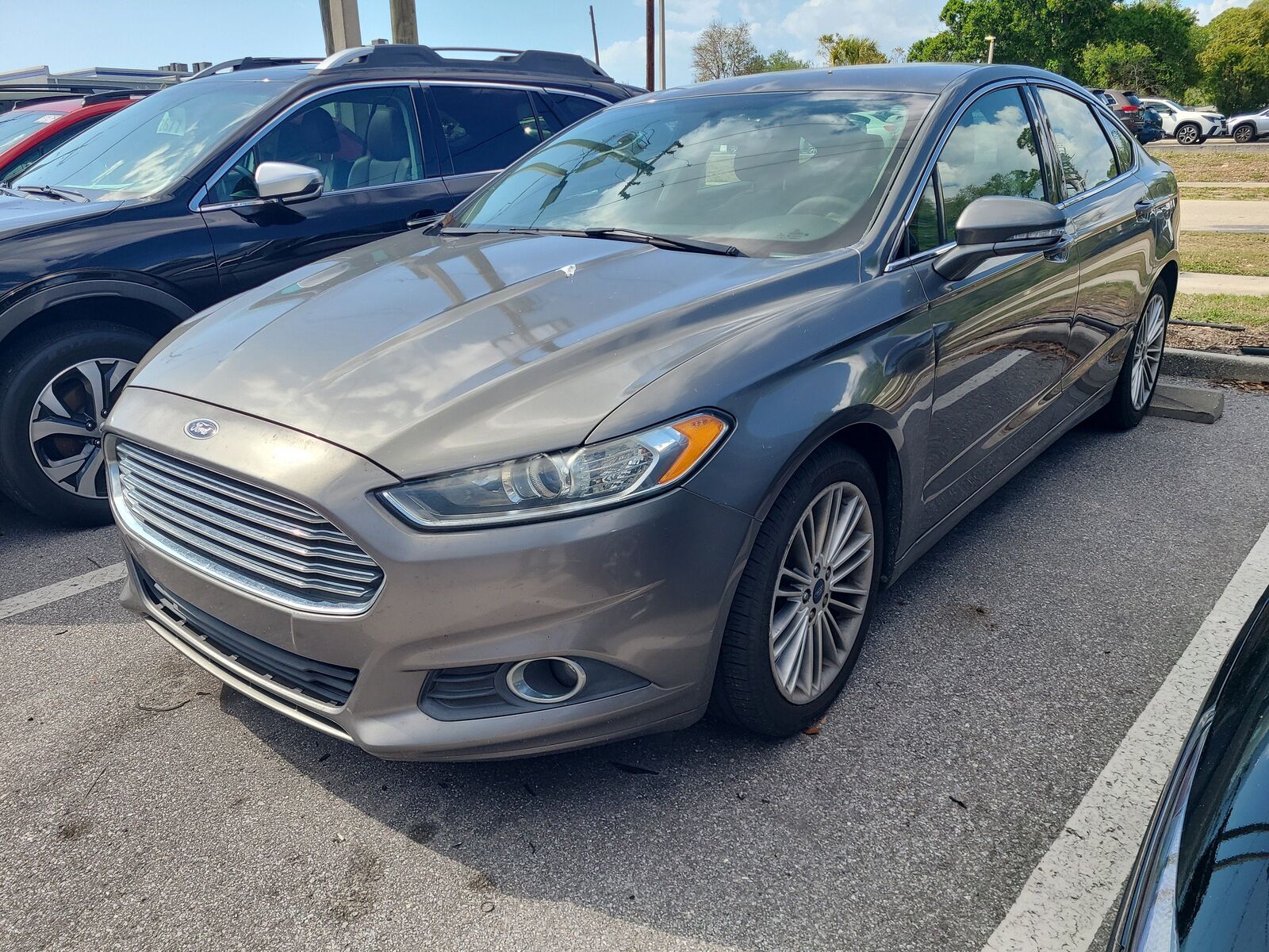 2014 FORD Fusion