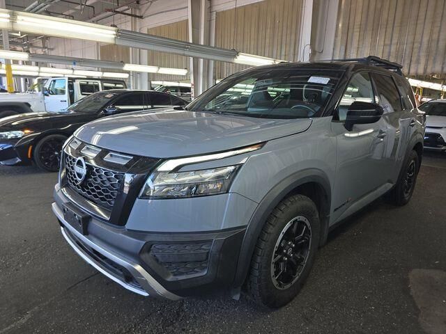 2024 NISSAN Pathfinder