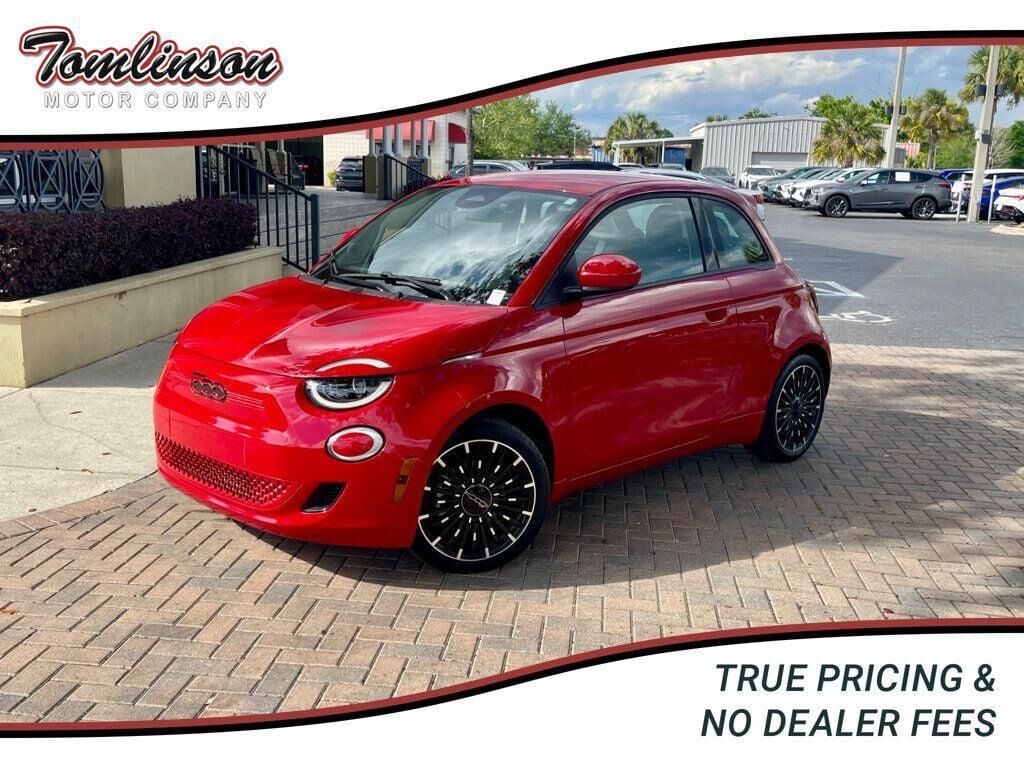 2024 FIAT 500e