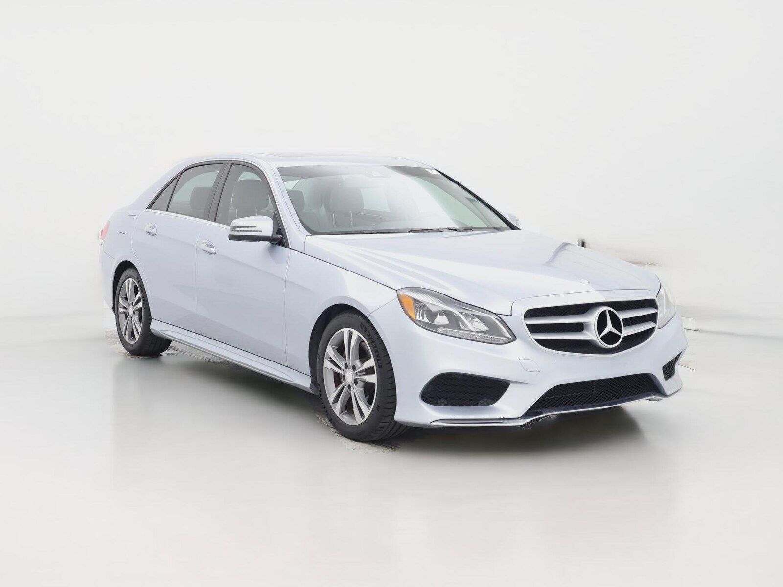 2016 MERCEDES-BENZ E-Class