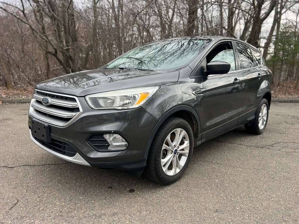 2017 FORD Escape
