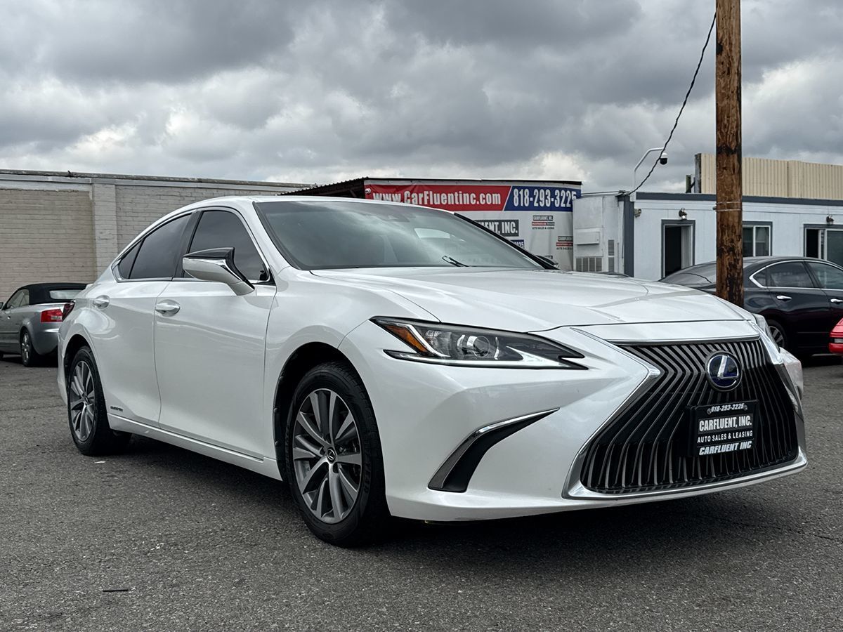 2020 LEXUS ES