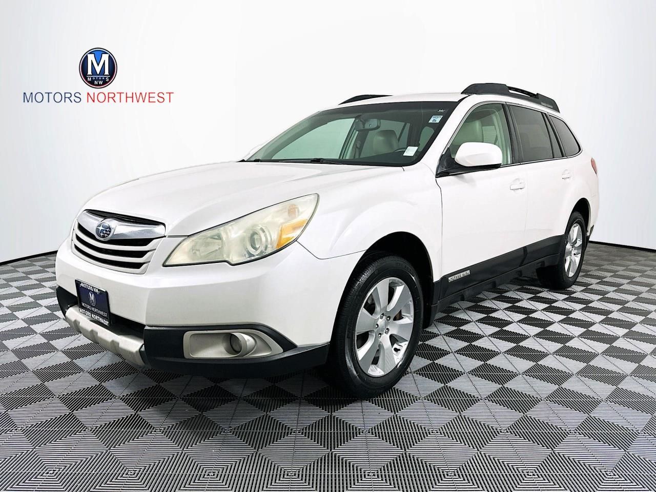 2010 SUBARU Outback