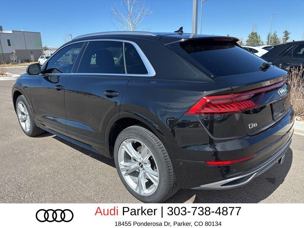 2023 Audi Q8