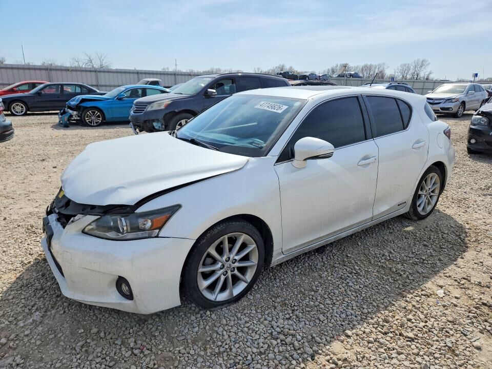 2013 LEXUS CT