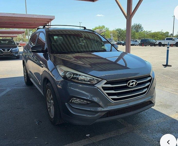 2018 HYUNDAI Tucson