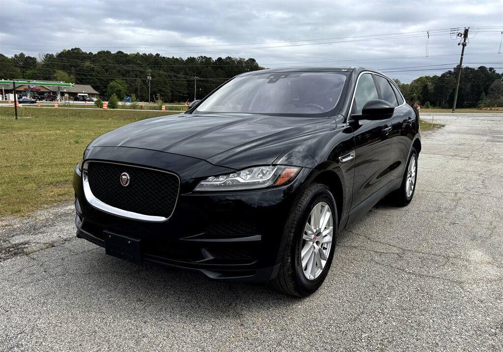 2017 JAGUAR F-Pace