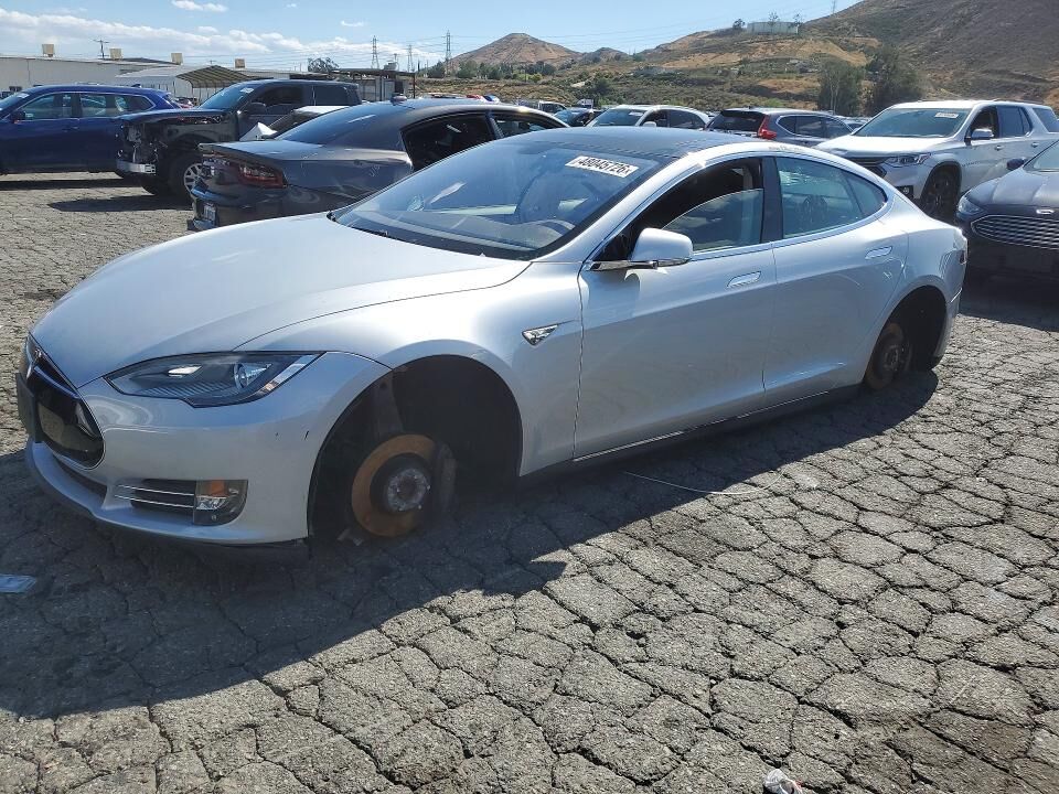 2013 TESLA Model S