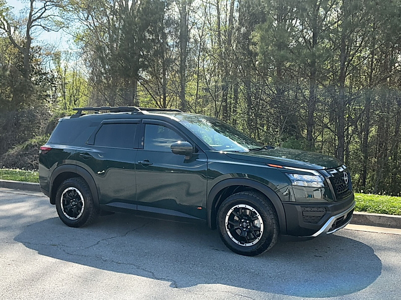 2024 NISSAN Pathfinder