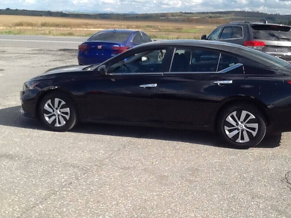 2022 NISSAN Altima