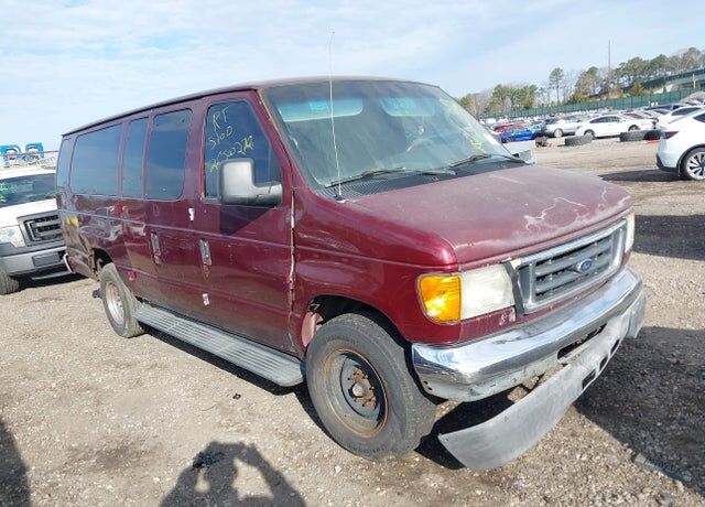 2004 FORD E-350